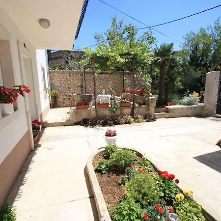 In 39046 Jadranovo